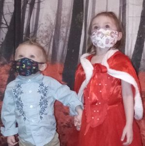 Meet your Posher, Crystal